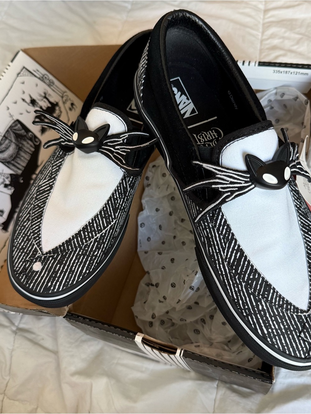 The Nightmare Before Christmas Vans Slip-On Shoes 9/10.5